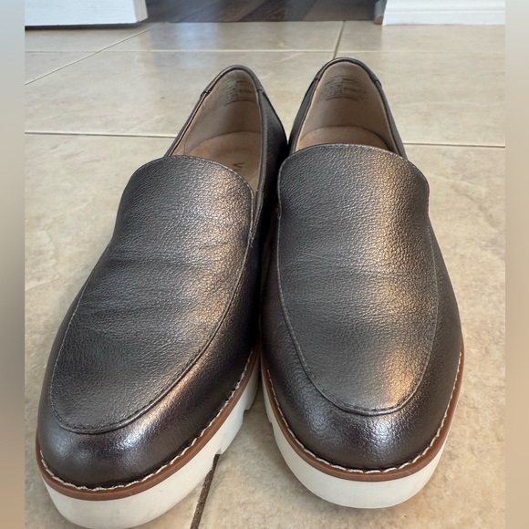 Vionic Kensley NEW pewter women's loafer - Picture 4 of 11